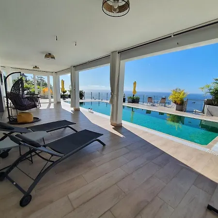 Palmera Sea View Βίλα *