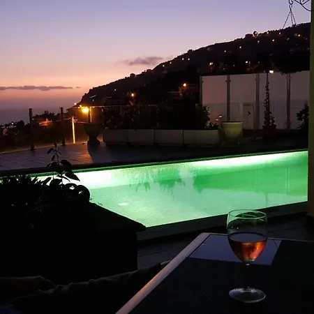 Palmera Sea View Villa *