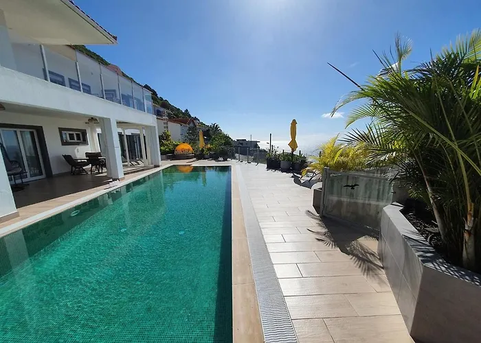 Palmera Sea View Vila *