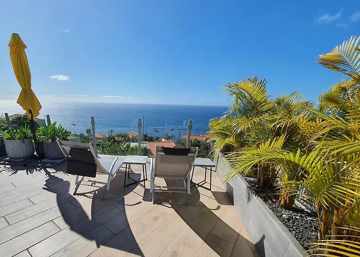 Vila Palmera Sea View Arco da Calheta (Madeira)