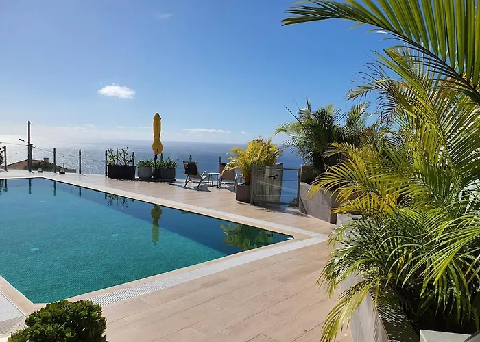 Palmera Sea View Arco da Calheta (Madeira)